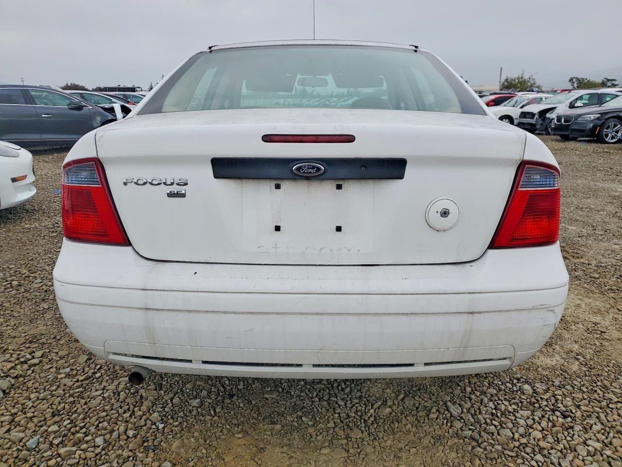 2007 Ford Focus Zx4 - Image 6