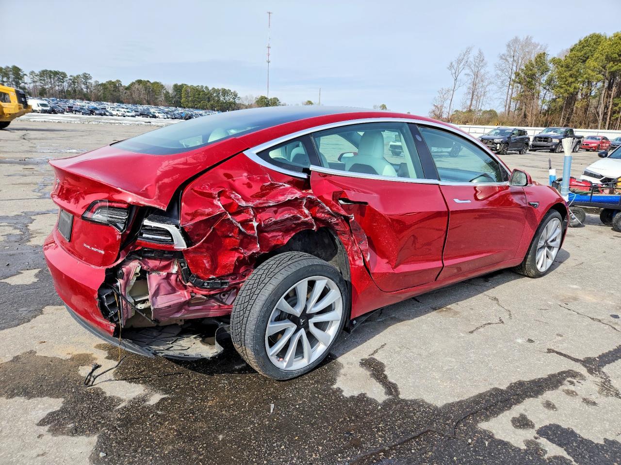 2019 Tesla Model 3 - Фото 3