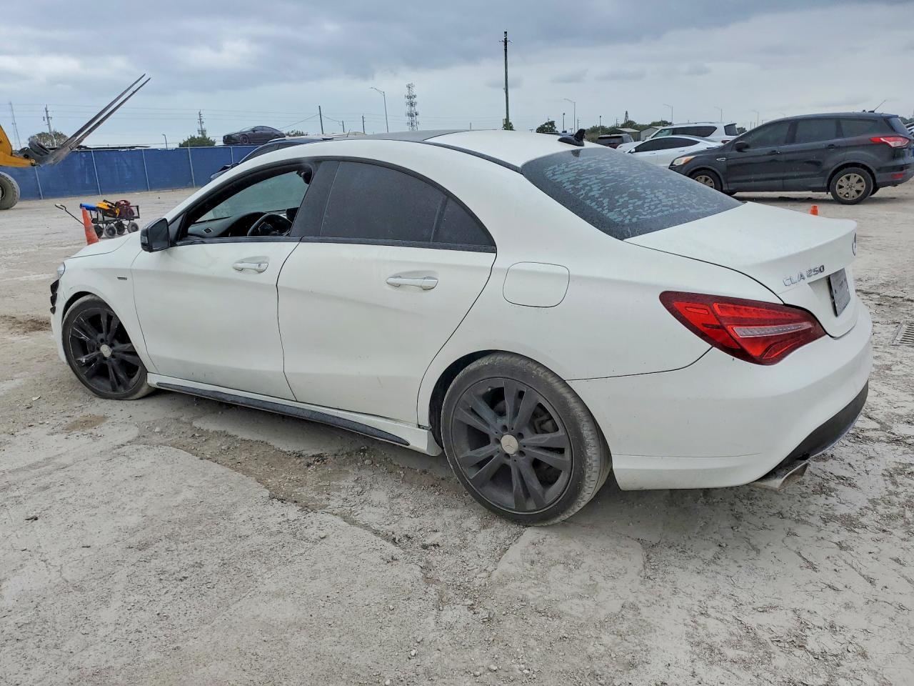 2018 Mercedes-Benz Cla 250 - Image 3