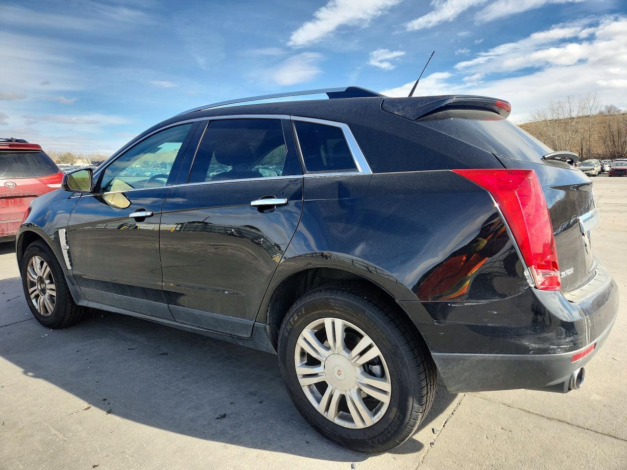 2010 Cadillac Srx Luxury Collection - Image 2