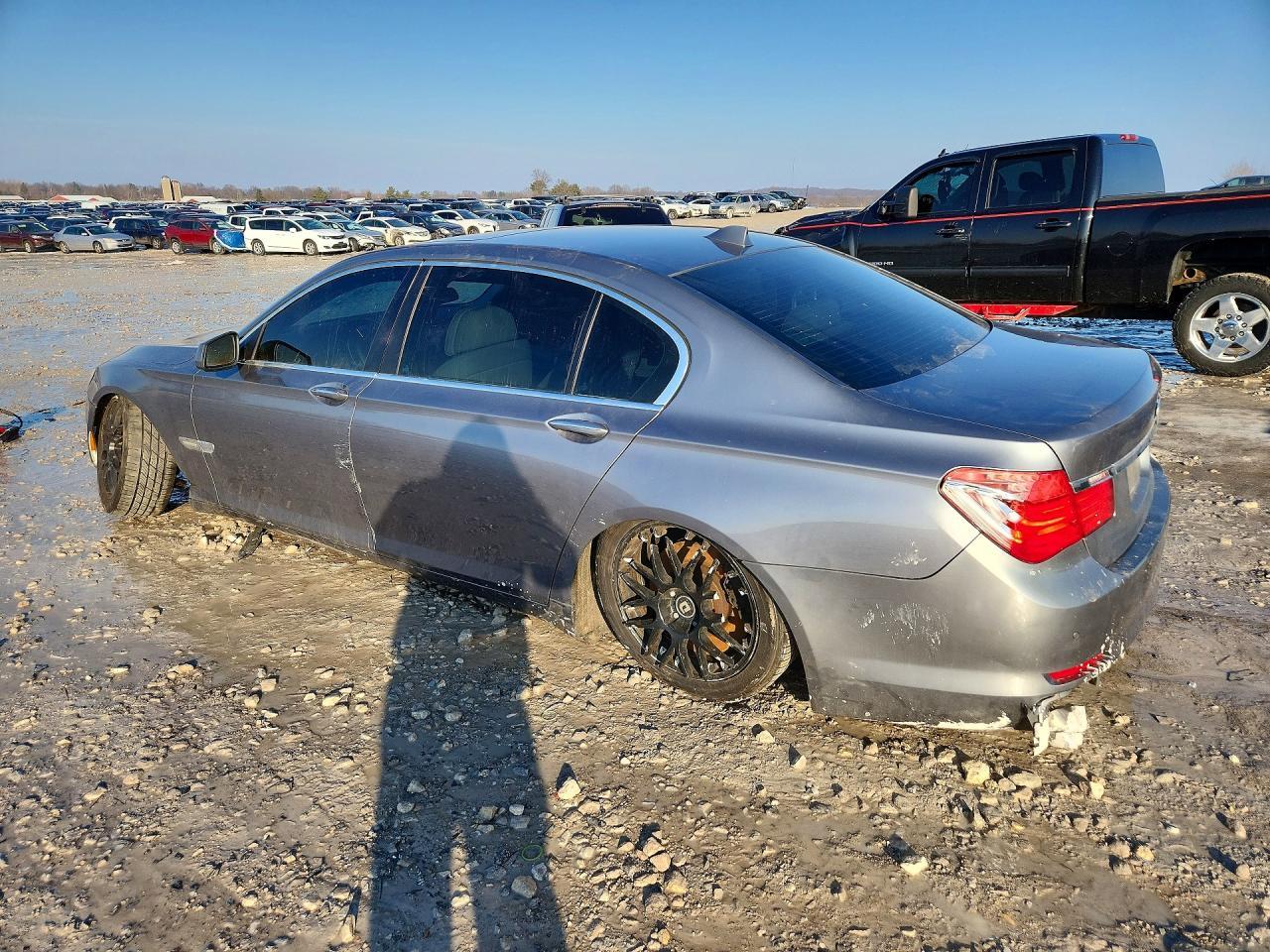 2012 BMW 750 Li - Image 2