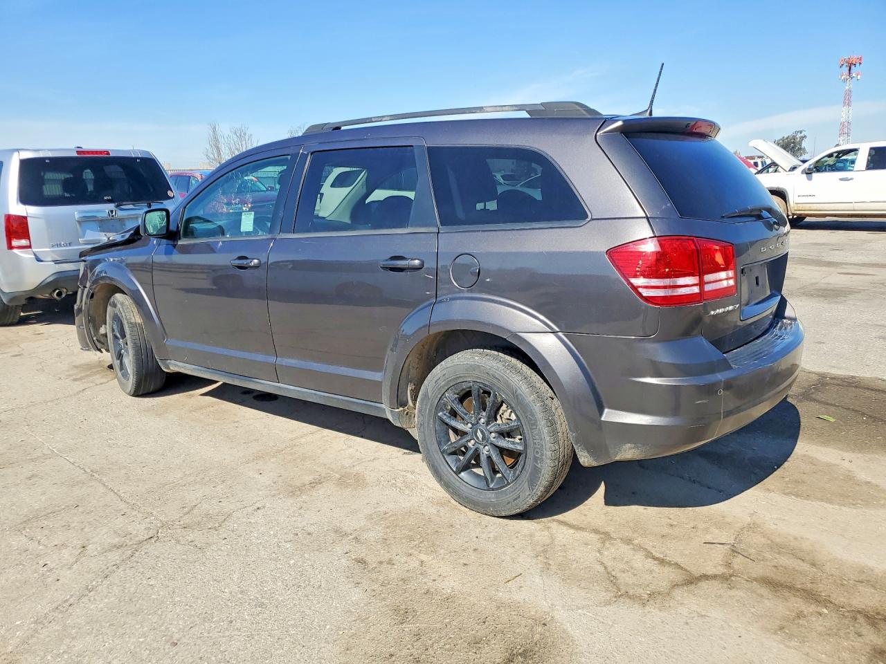 2020 Dodge Journey Se - Фото 2