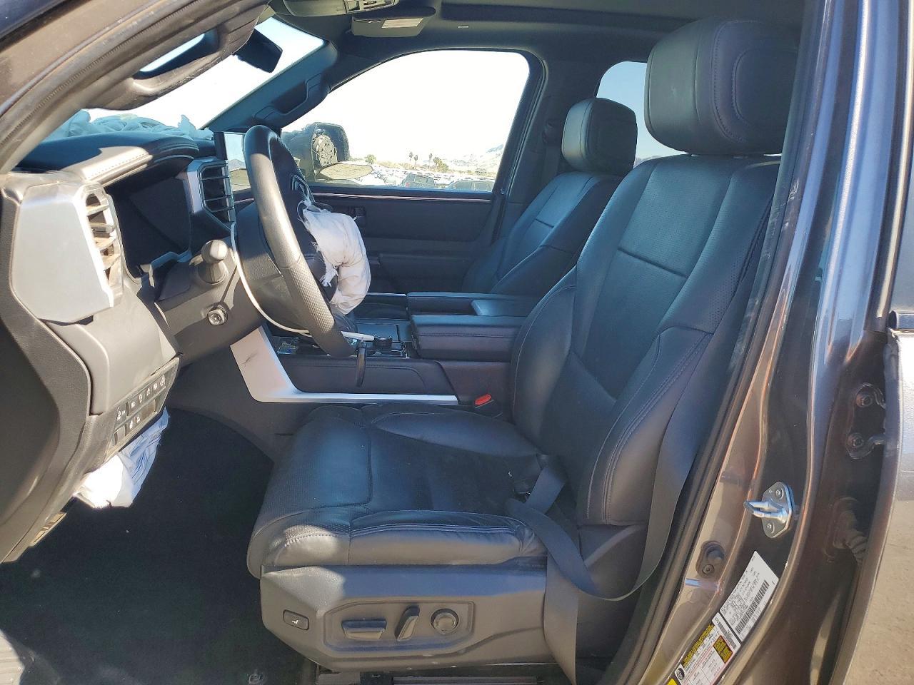 2025 Toyota Tundra Platinum - Фото 7