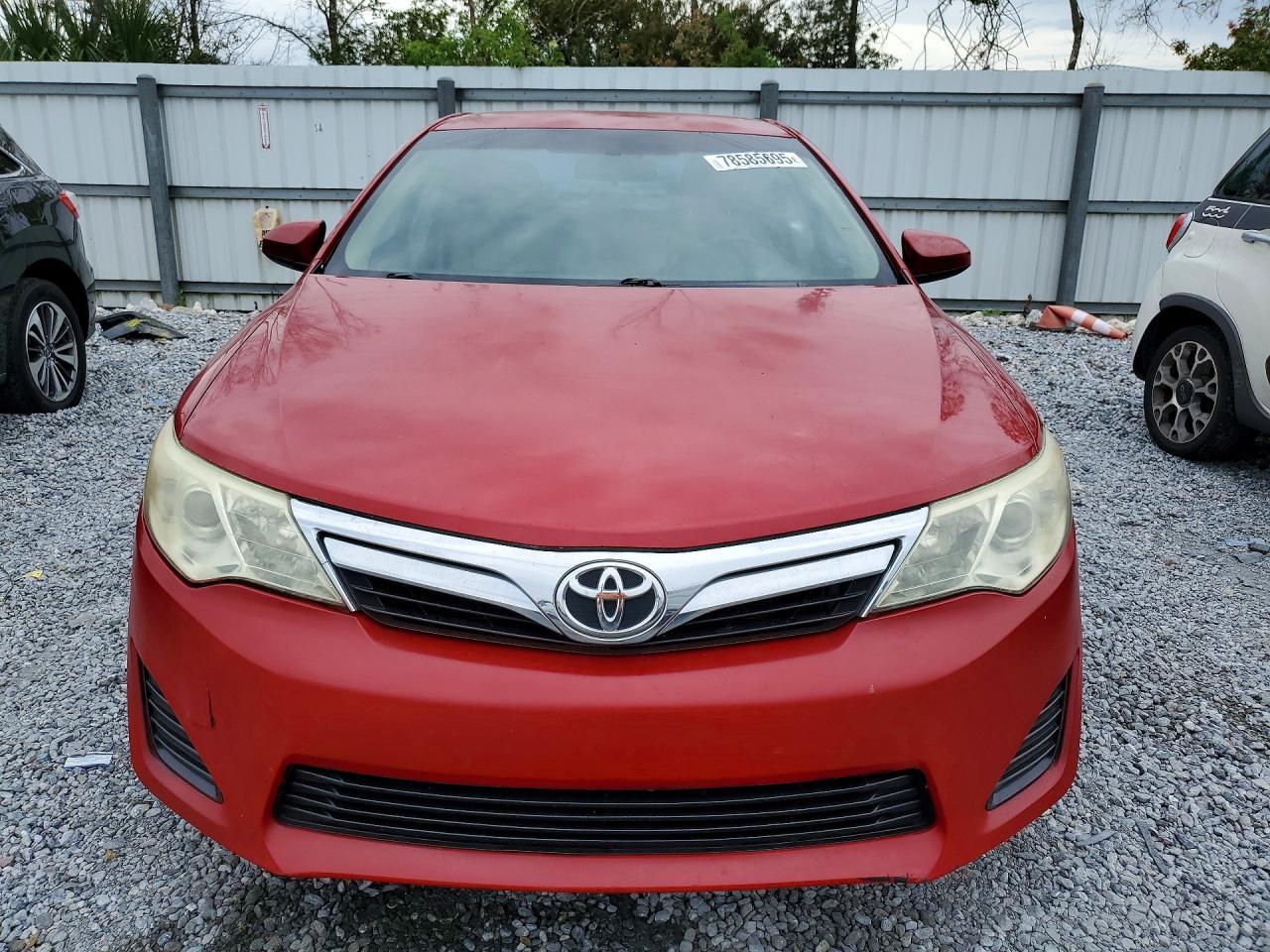 2012 Toyota Camry Base - Фото 5
