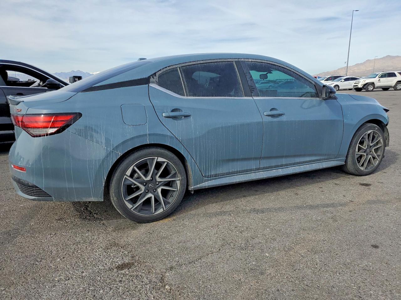 2025 Nissan Sentra Sr - Image 3