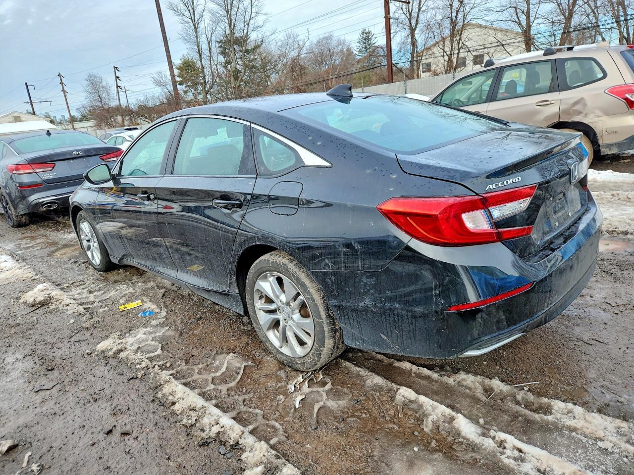 2019 Honda Accord Lx - Фото 2
