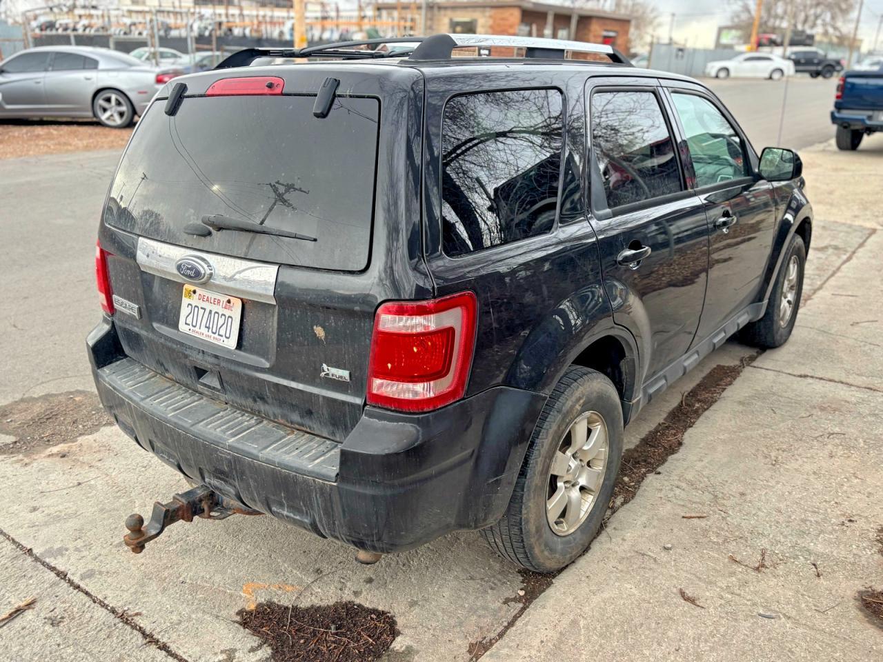 2011 Ford Escape Limited - Фото 4