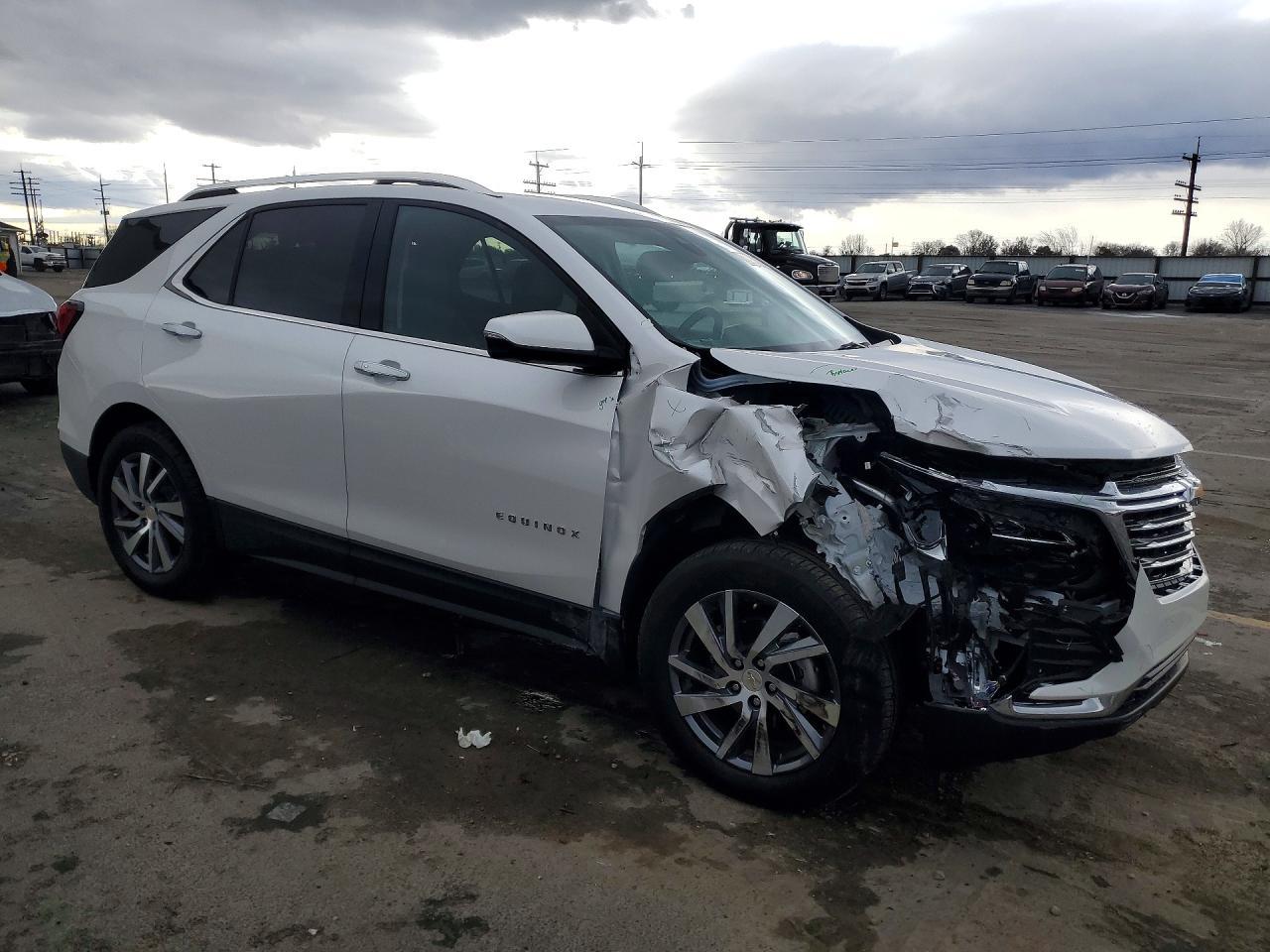 2024 Chevrolet Equinox Premier - Фото 4