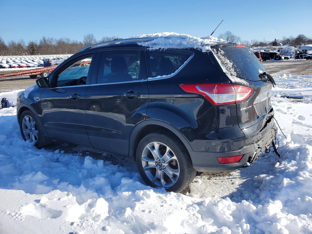 2016 Ford Escape Titanium - Image 2
