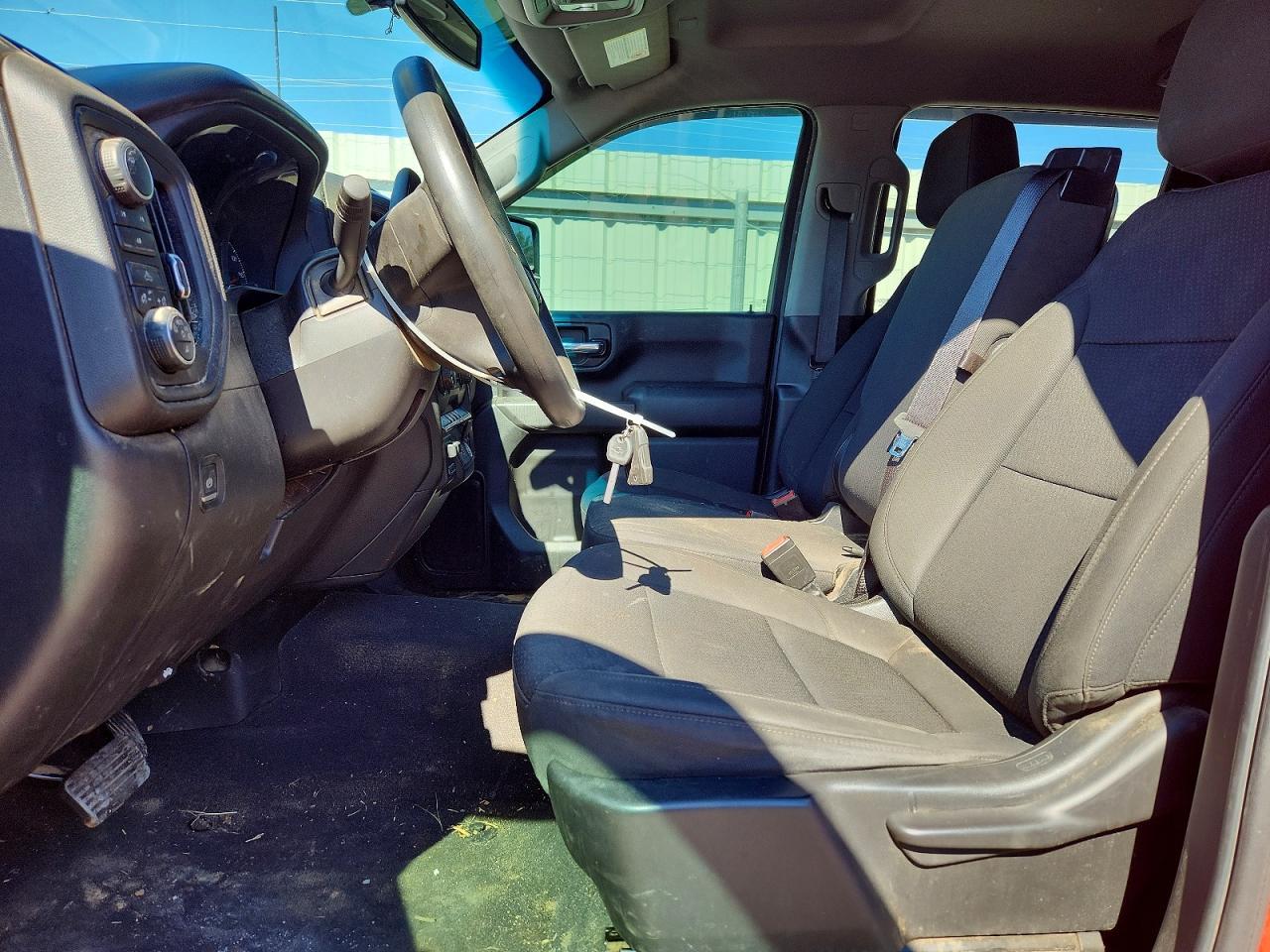 2021 Chevrolet Silverado K2500 Custom - Фото 7