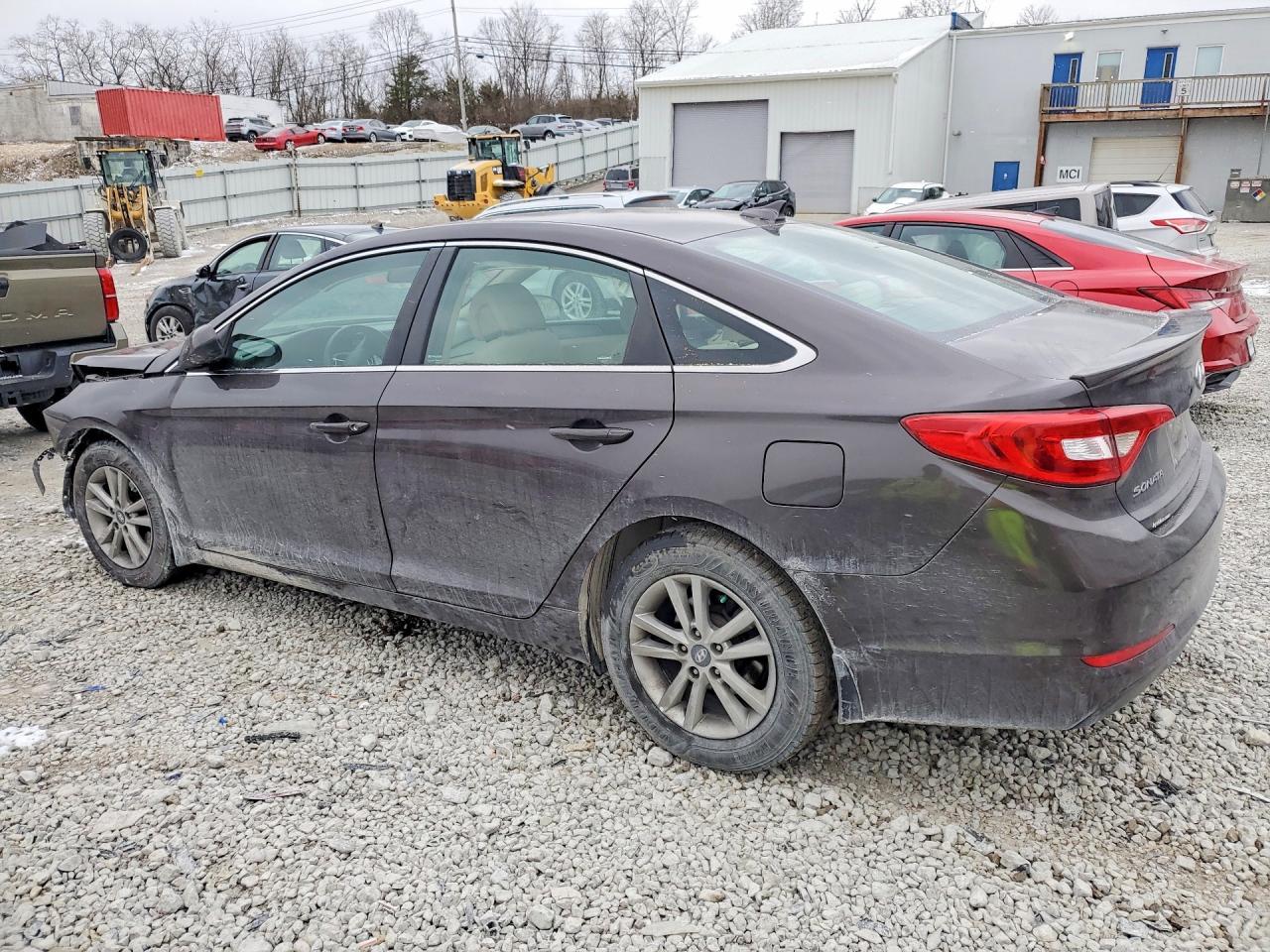 2015 Hyundai Sonata Se - Image 2