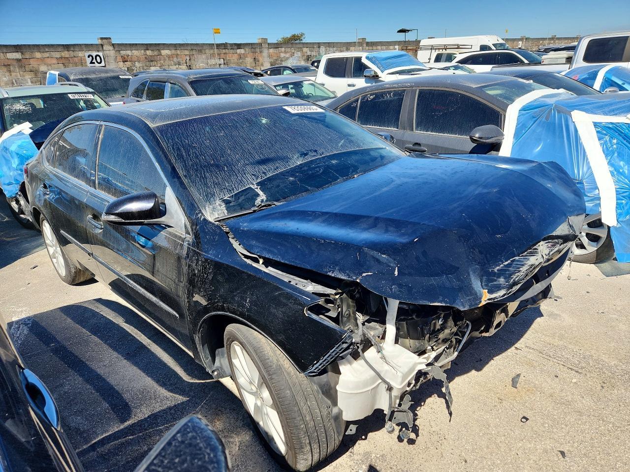 2015 Toyota Avalon - Image 4