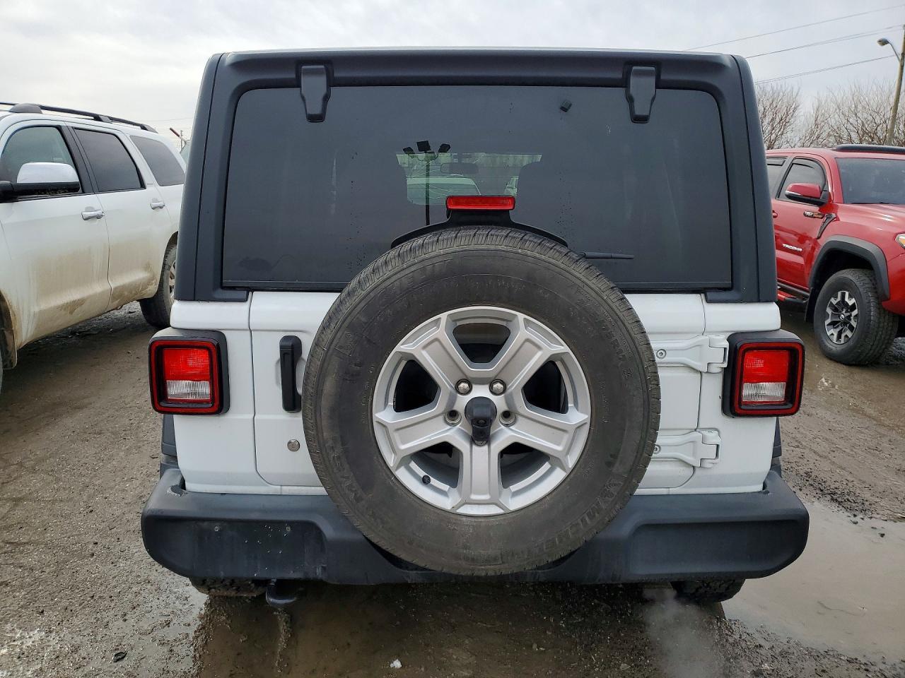 2020 Jeep Wrangler Unlimited Sport - Фото 6