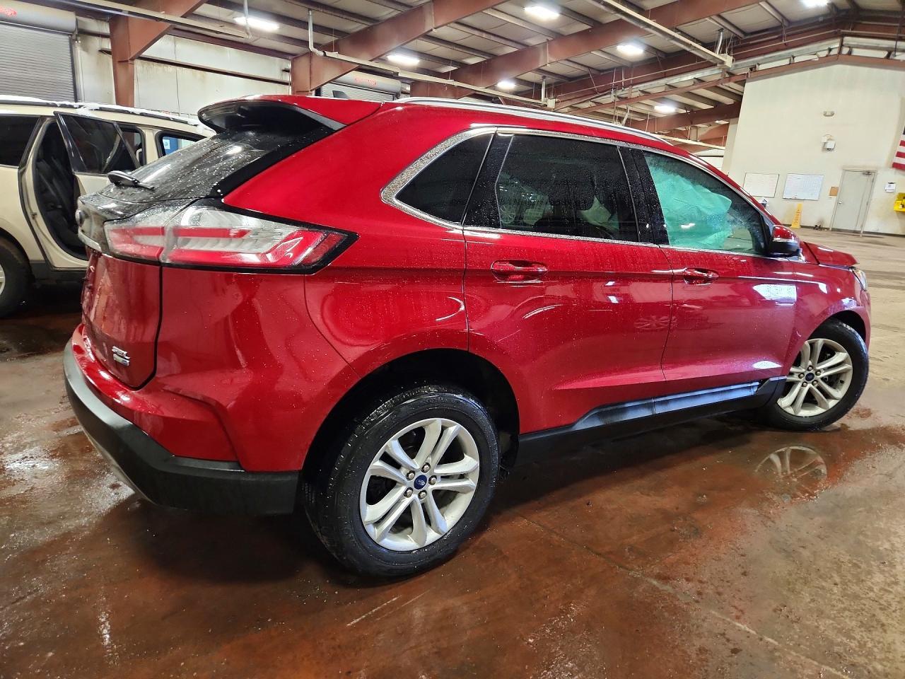 2020 Ford Edge Sel - Фото 3