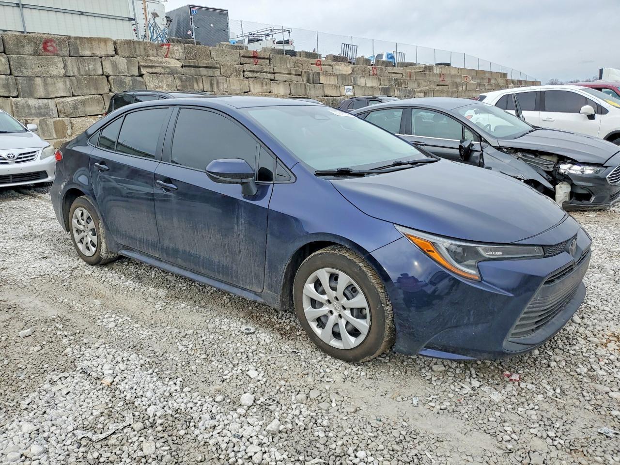 2023 Toyota Corolla Le - Фото 4