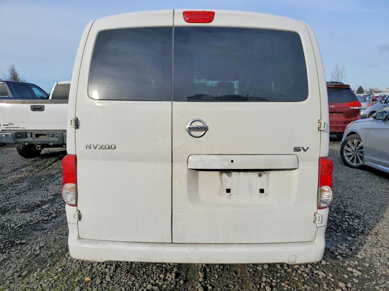 2017 Nissan Nv200 2.5S - Фото 6
