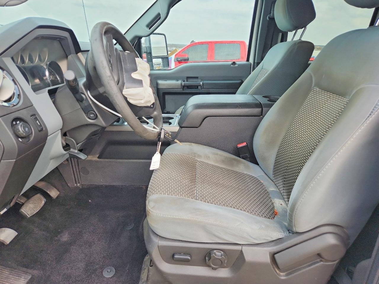 2012 Ford F350 Super Duty - Фото 7