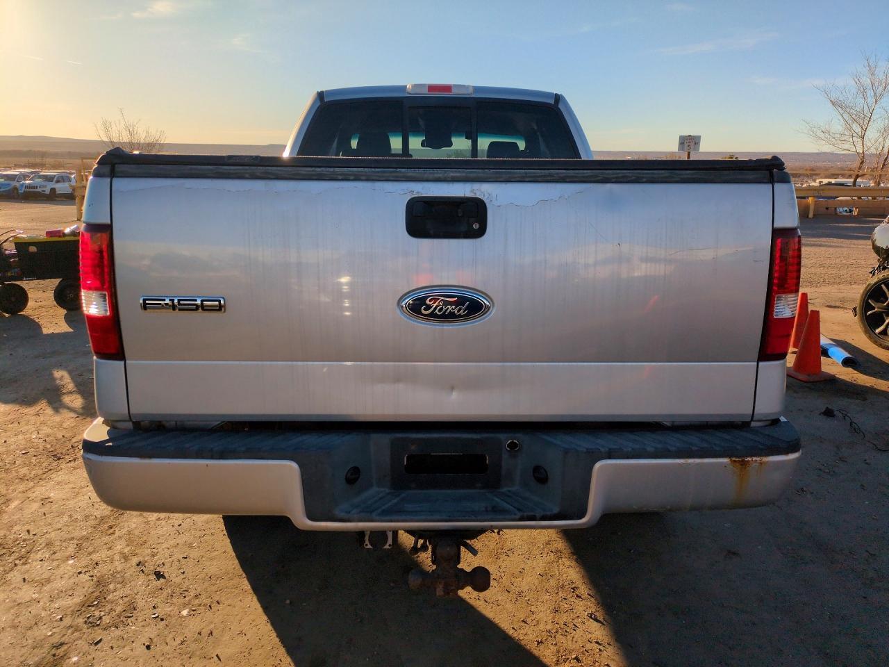 2004 Ford F150 - Image 6