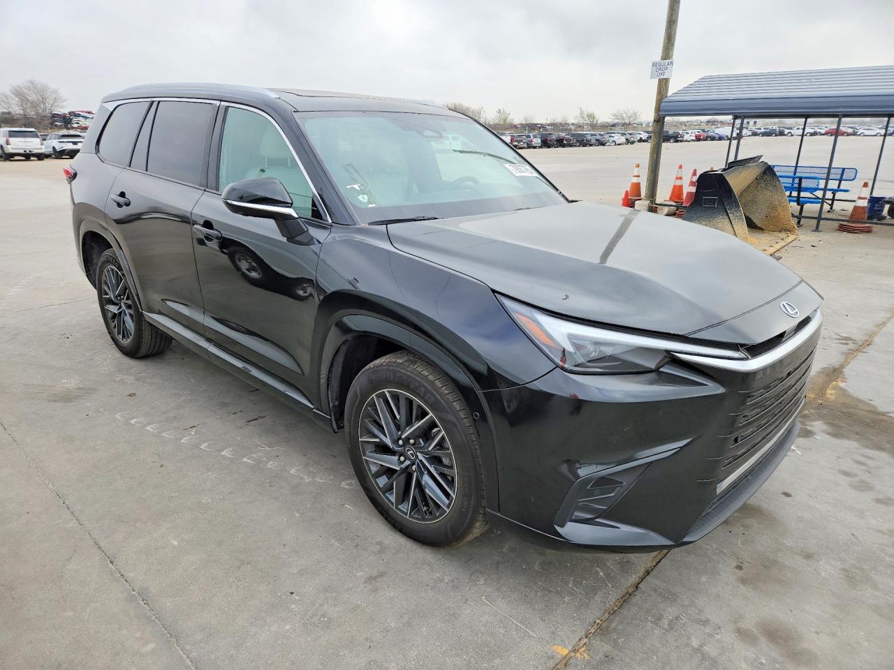 2024 Lexus Tx 350 - Image 4