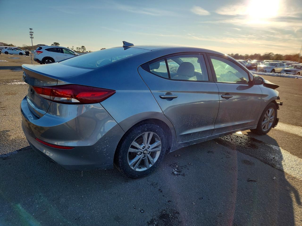 2017 Hyundai Elantra Se - Фото 3