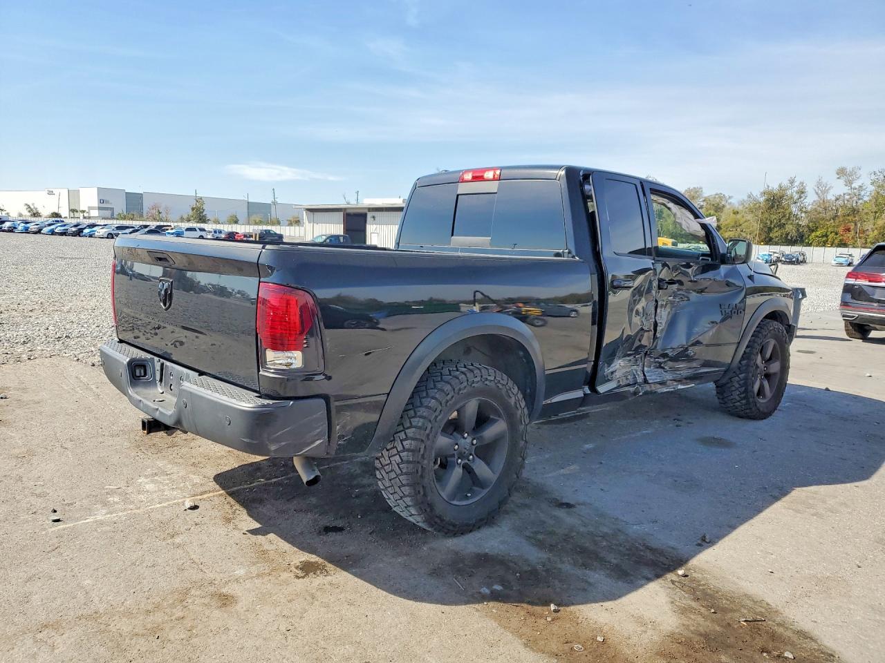 2019 Ram 1500 Classic Slt - Фото 3