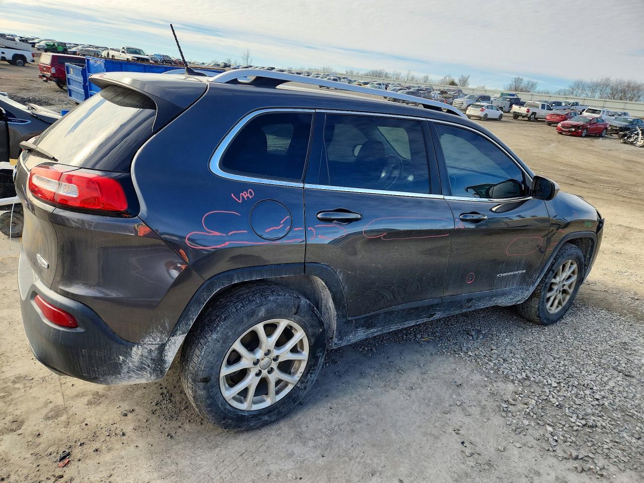 2015 Jeep Cherokee Latitude - Image 3
