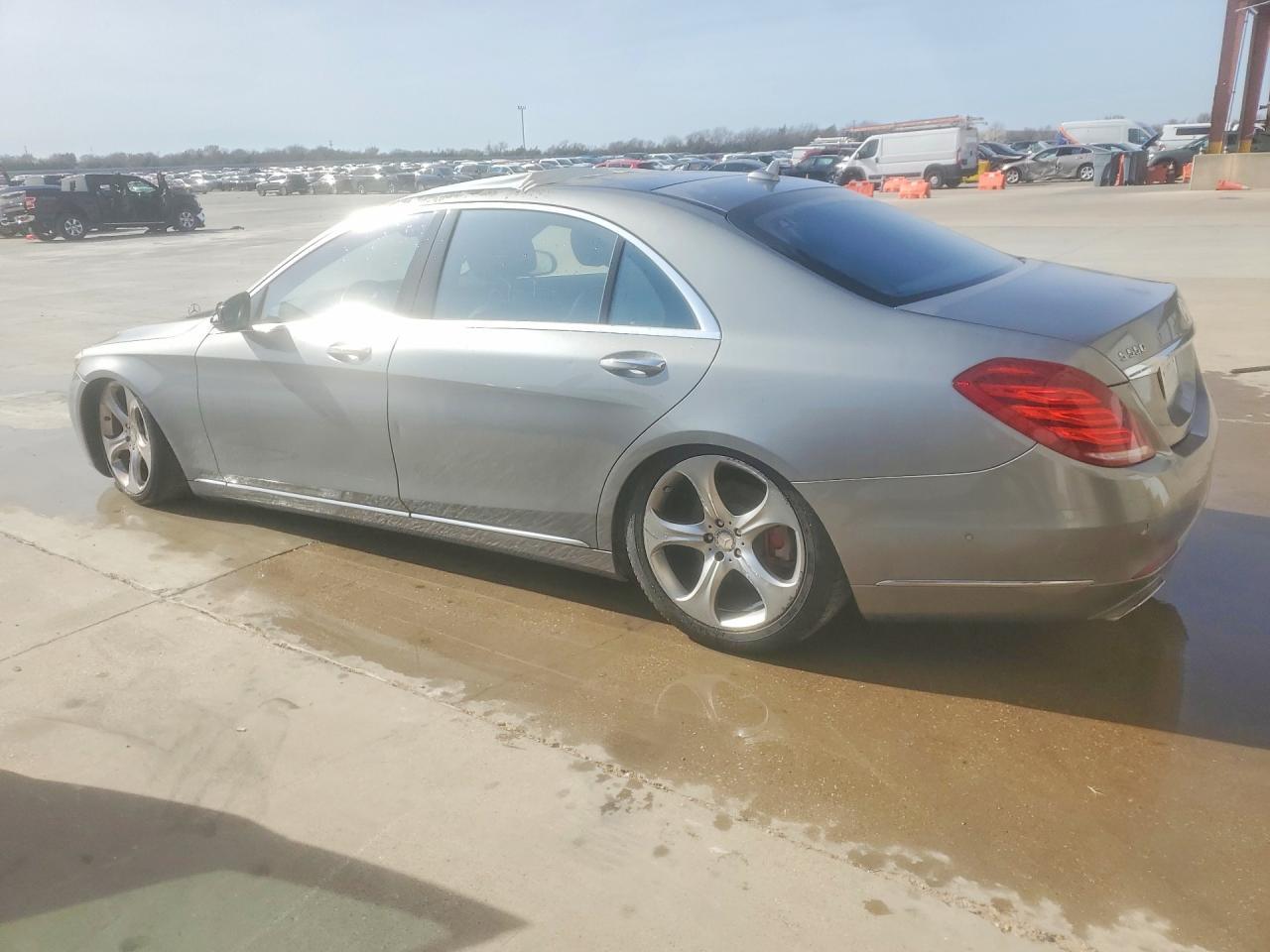 2015 Mercedes-Benz S 550 - Image 2