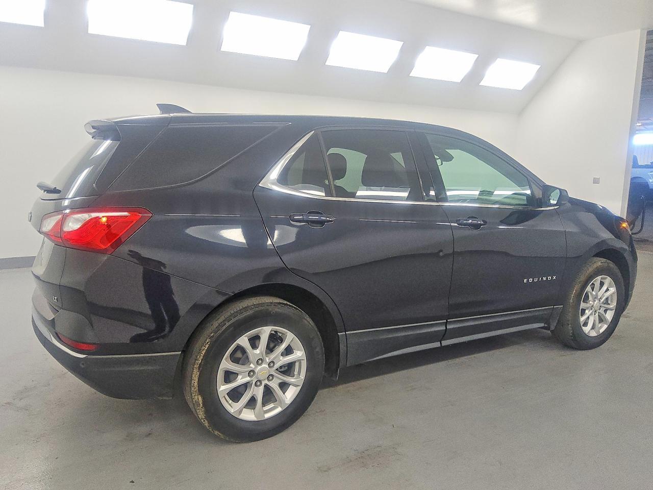 2020 Chevrolet Equinox Lt - Фото 3