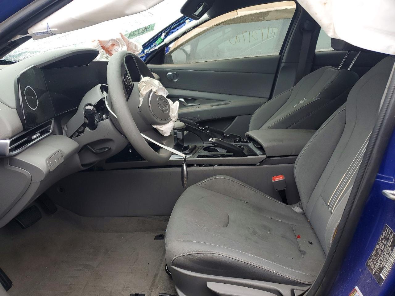 2024 Hyundai Elantra Sel - Image 7