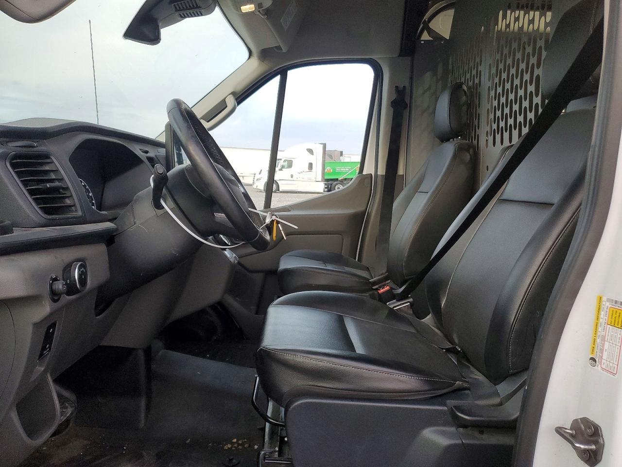 2022 Ford Transit T-350 Delivery Van - Фото 7