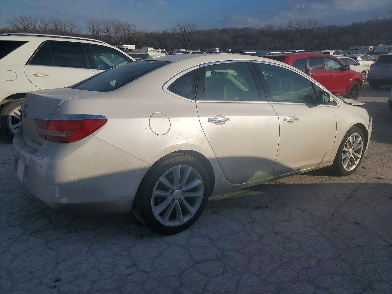 2015 Buick Verano - Image 3