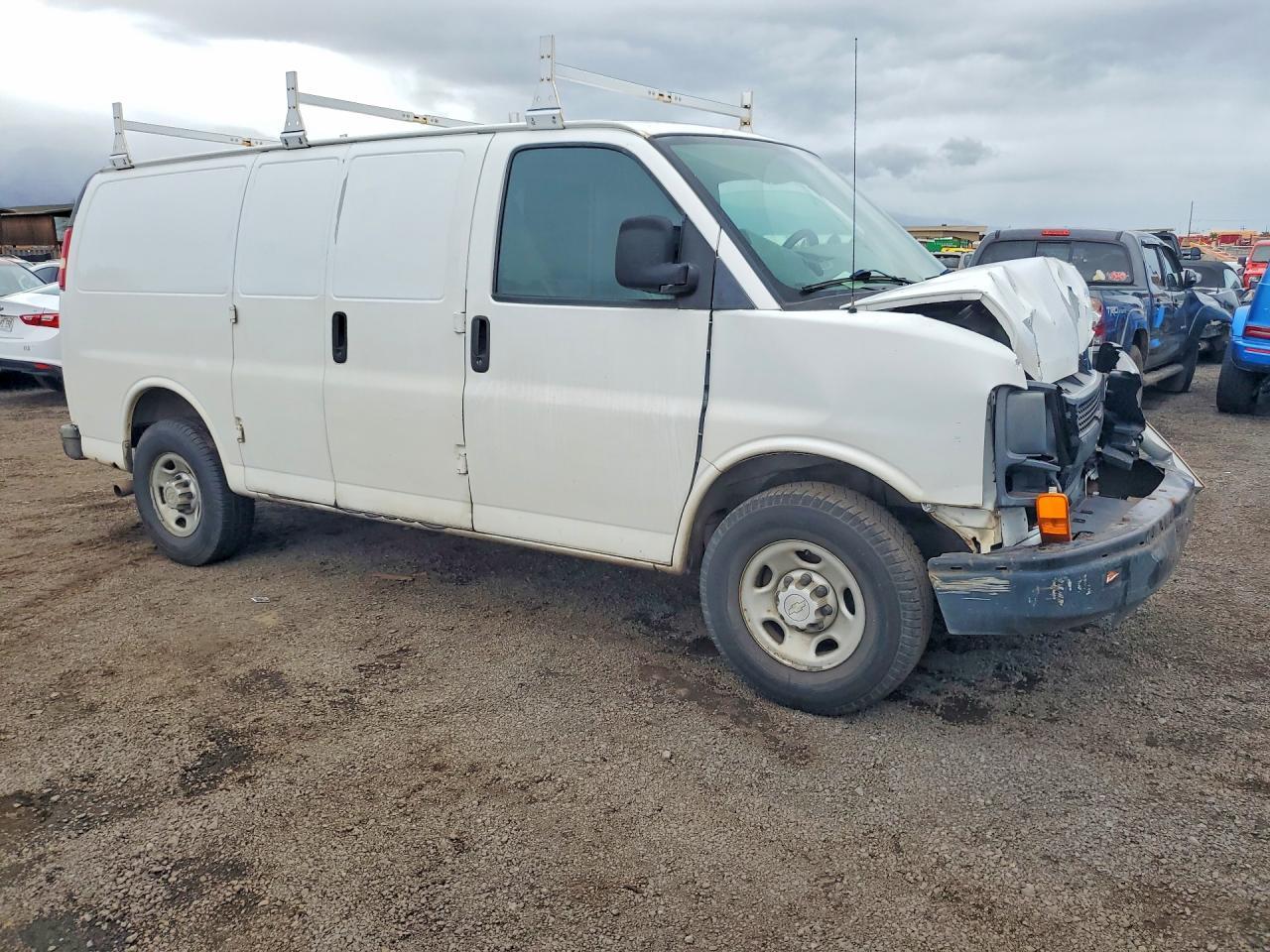 2007 Chev Express G2500 - Image 4