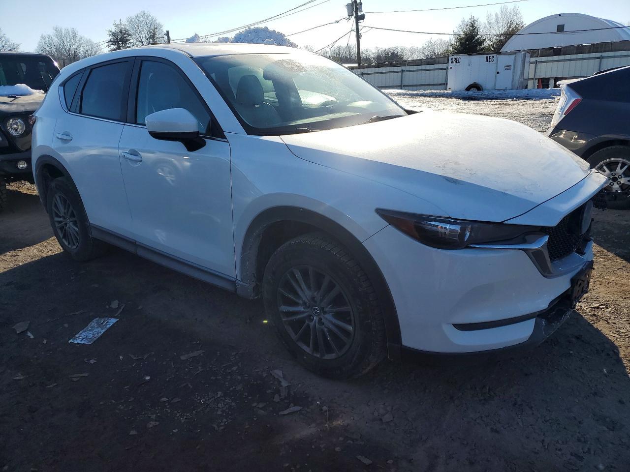 2017 Mazda Cx-5 Touring - Image 4