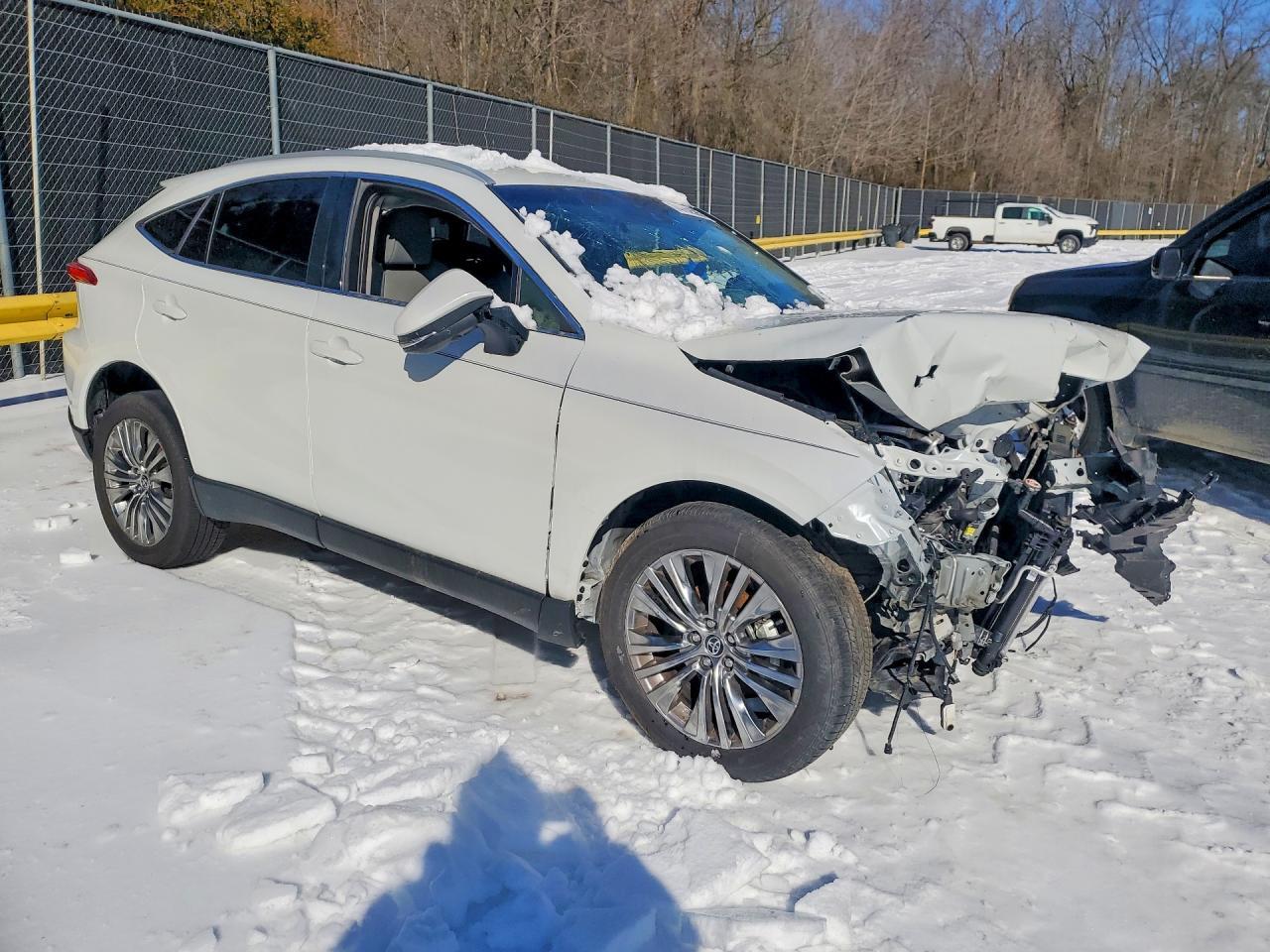 2023 Toyota Venza Le - Фото 4