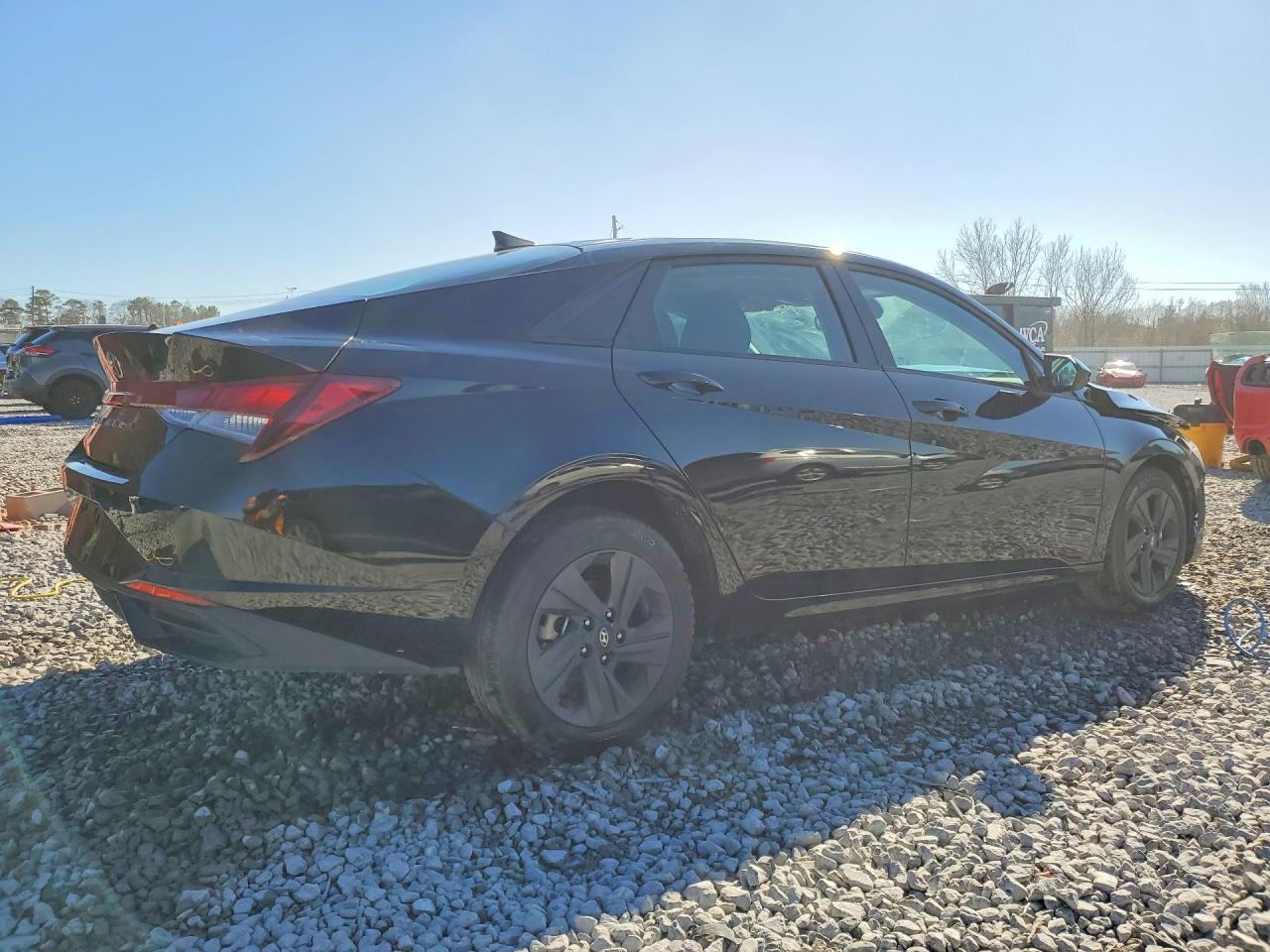 2023 Hyundai Elantra Sel - Фото 3