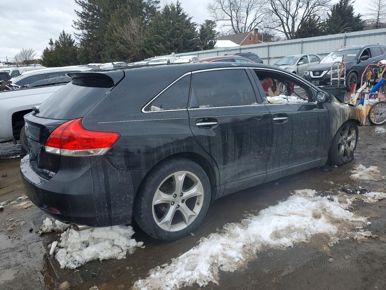 2012 Toyota Venza Limited - Image 3
