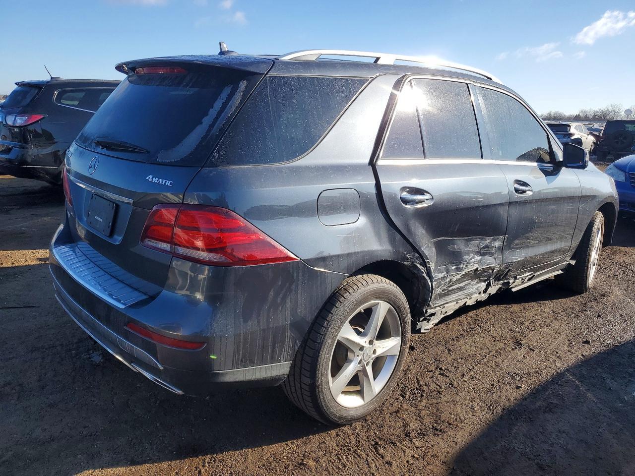 2016 Mercedes-Benz Gle 350 4Matic - Image 3