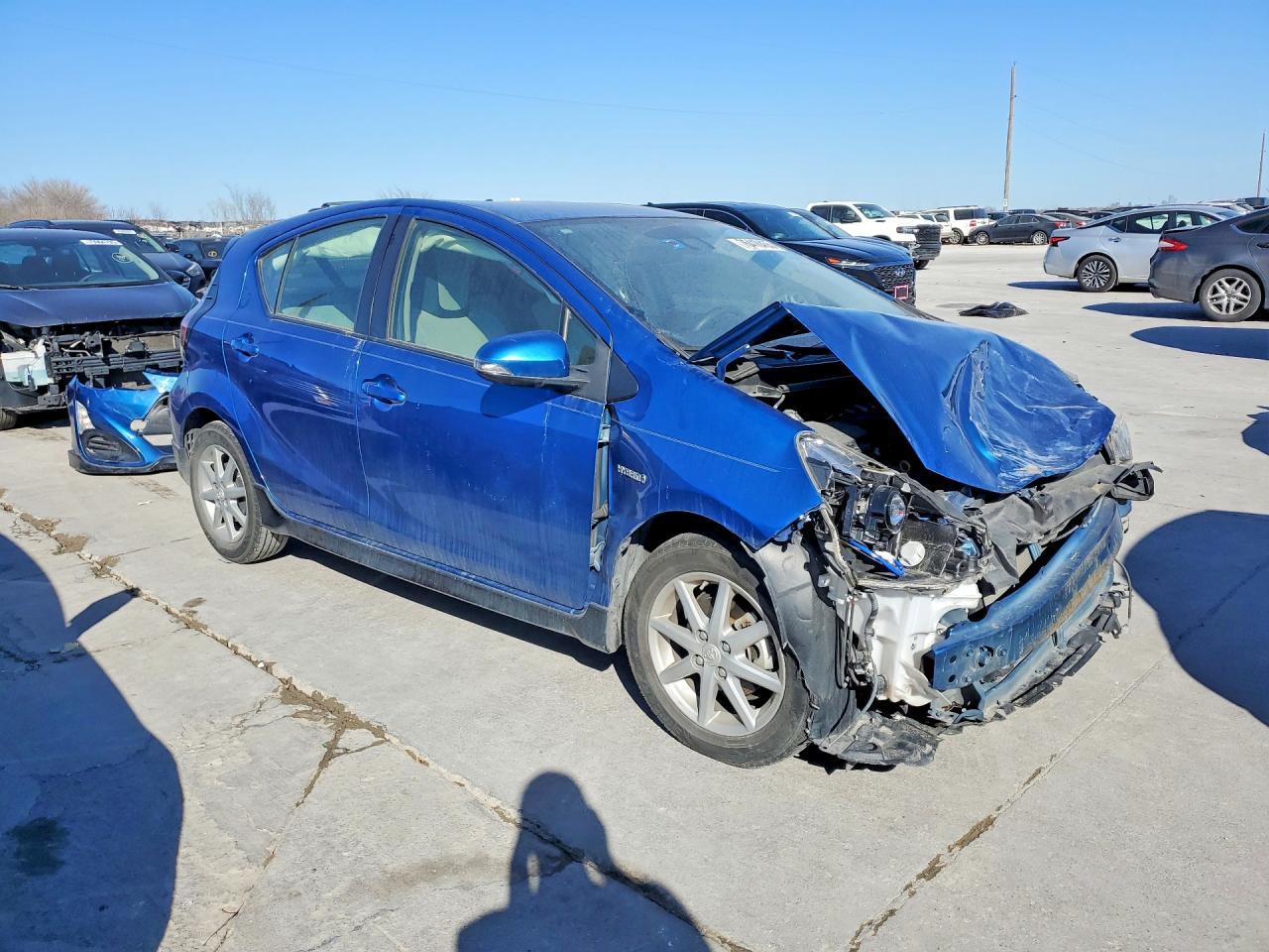 2017 Toyota Prius C - Фото 4