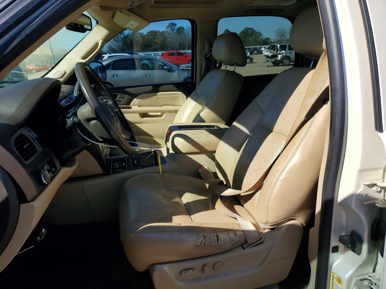 2010 GMC Yukon Denali - Фото 7