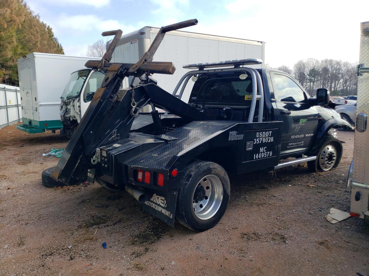 2023 Ram 4500 Tow Truck - Фото 3