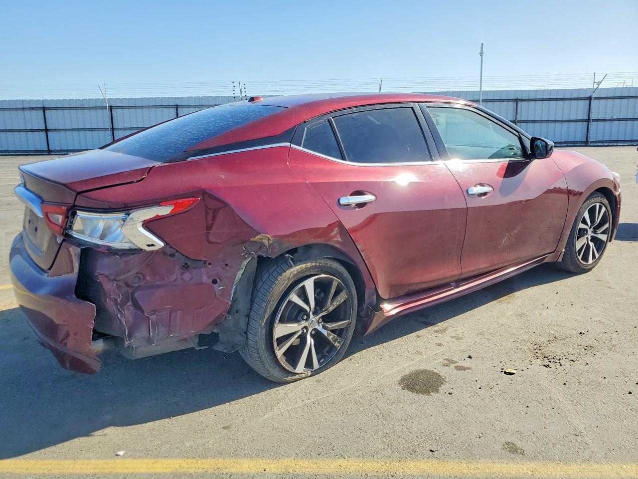 2018 Nissan Maxima 3.5S - Фото 3