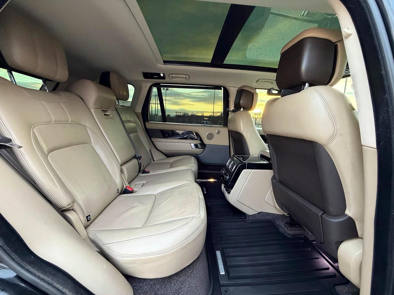 2020 Land Rover Range Rover P525 Hse - Image 6