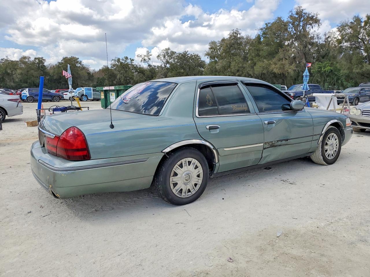 2005 Mercury Grand Marquis Gs - Image 3