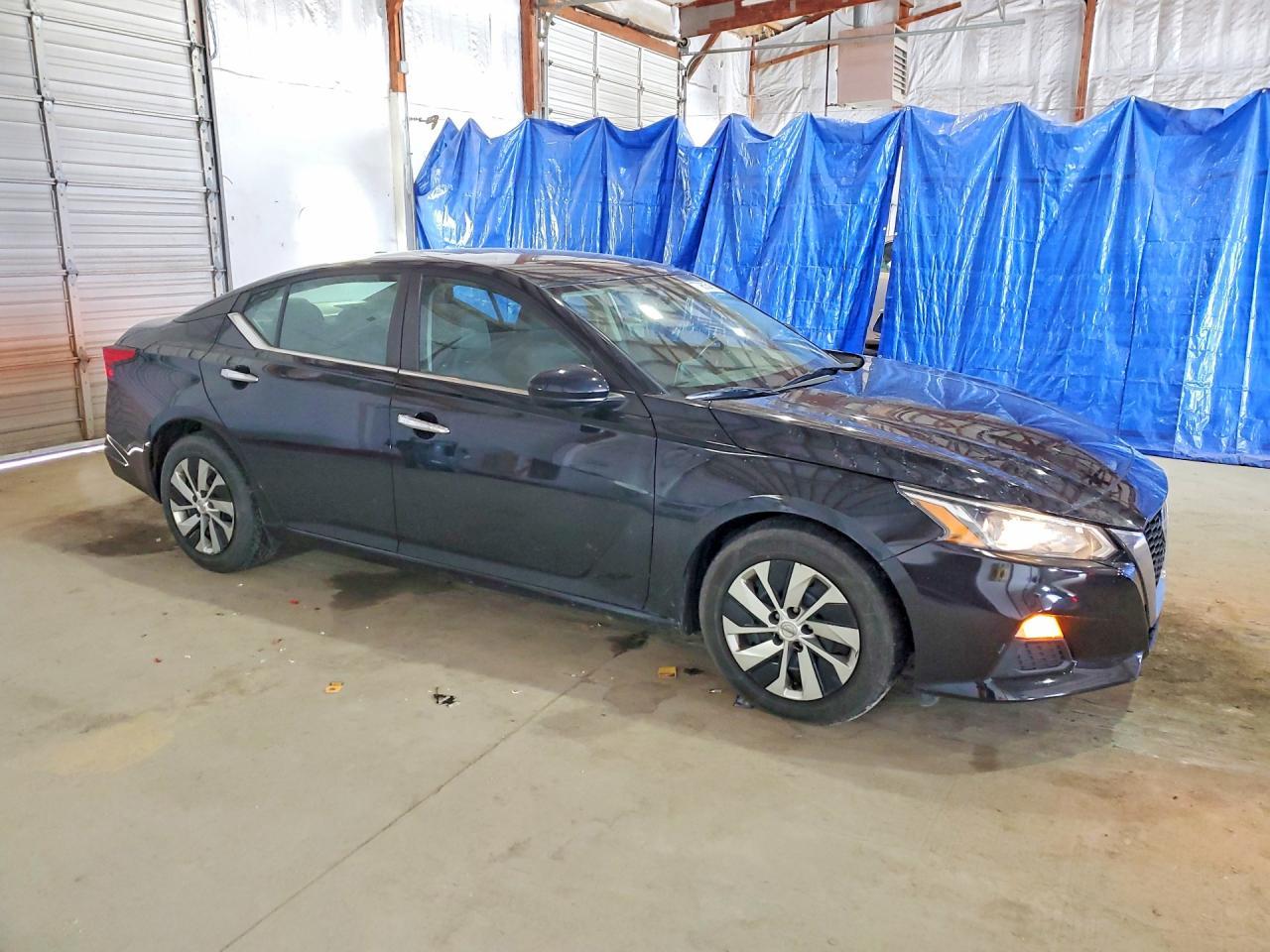 2020 Nissan Altima S - Фото 4
