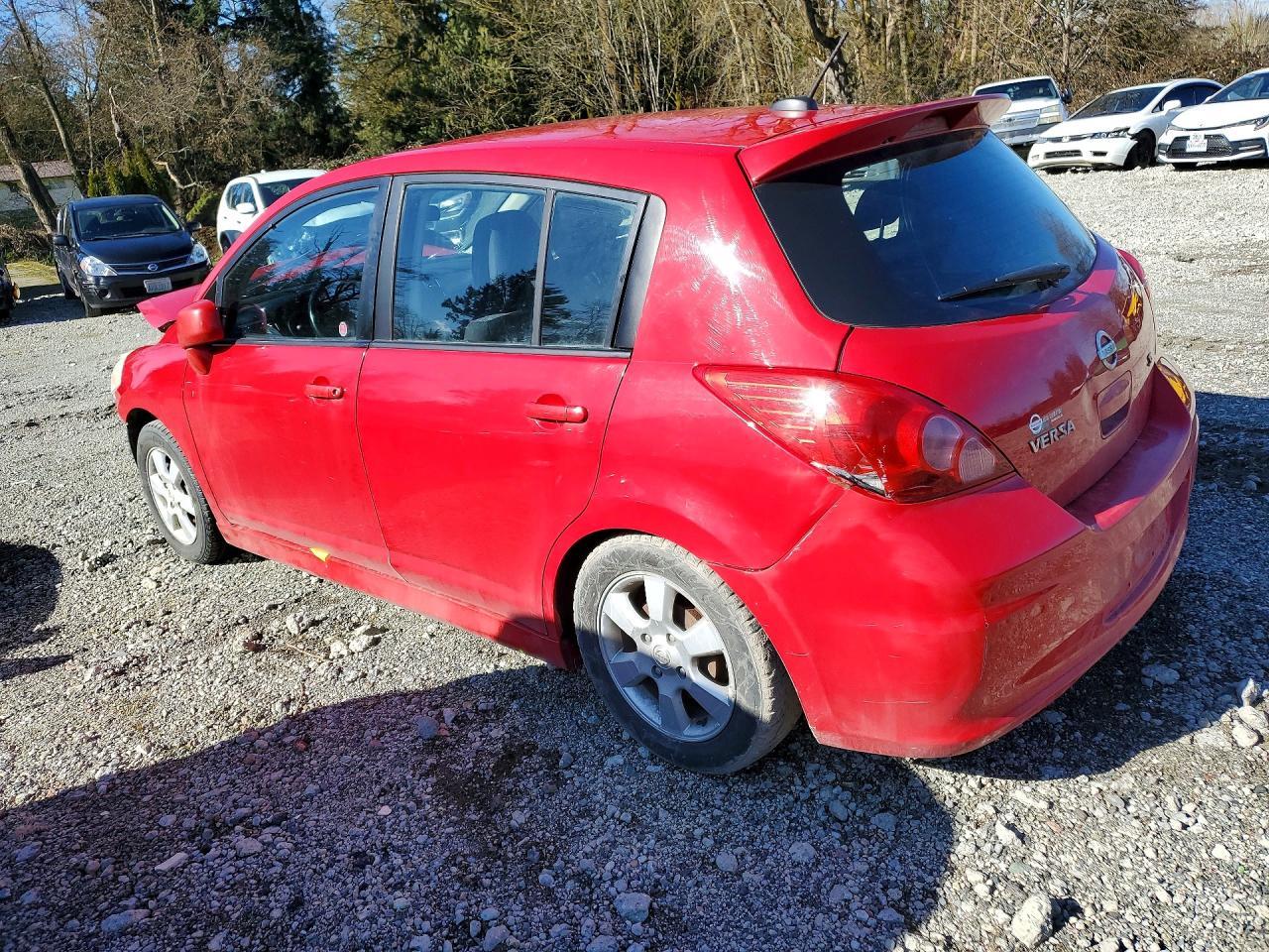 2009 Nissan Versa - Фото 2