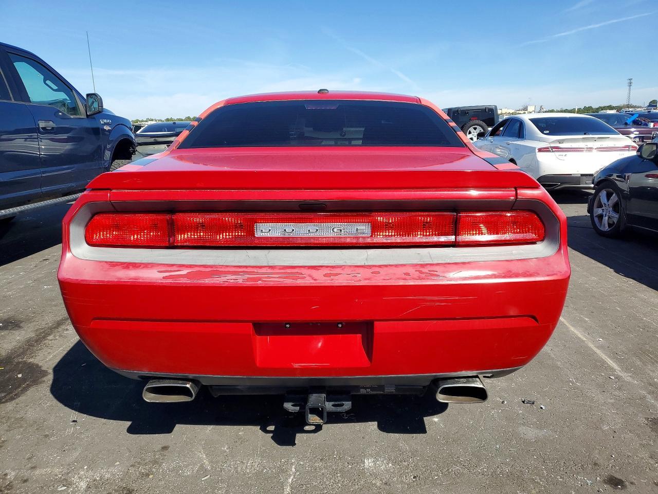 2012 Dodge Challenger R - Image 6