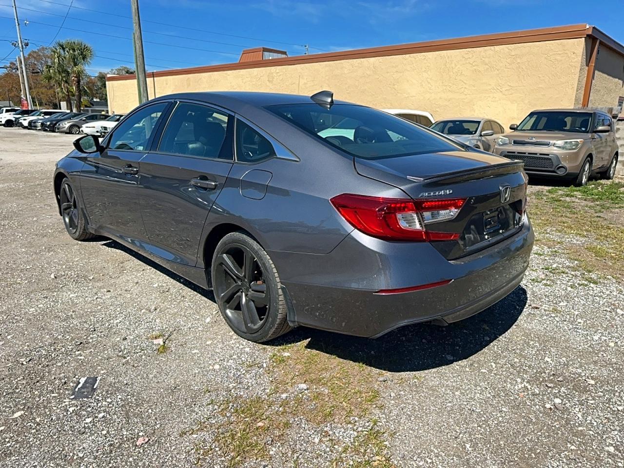 2020 Honda Accord Sport - Фото 3