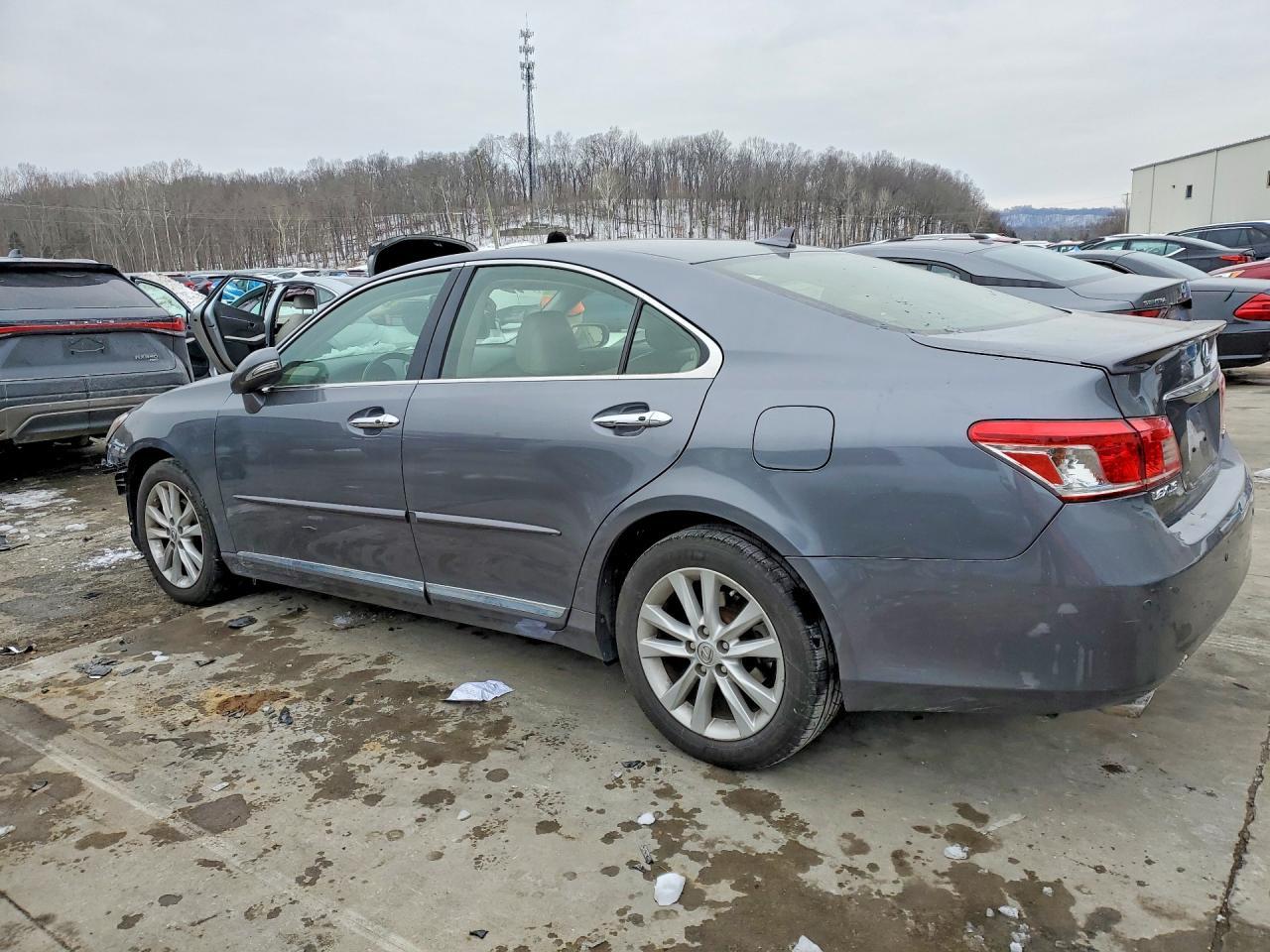 2012 Lexus Es 350 - Фото 2