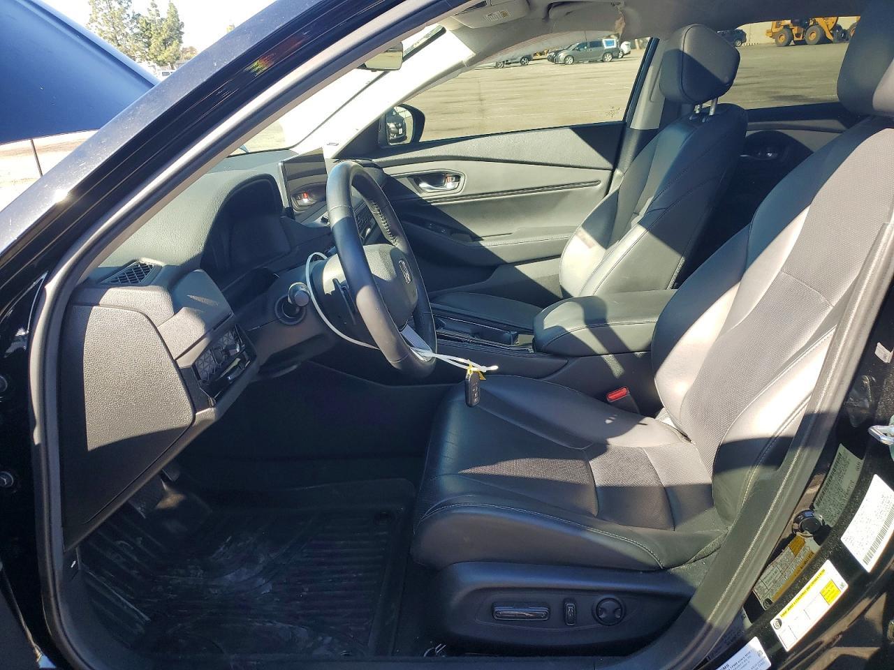 2024 Honda Accord Touring Hybrid - Image 7