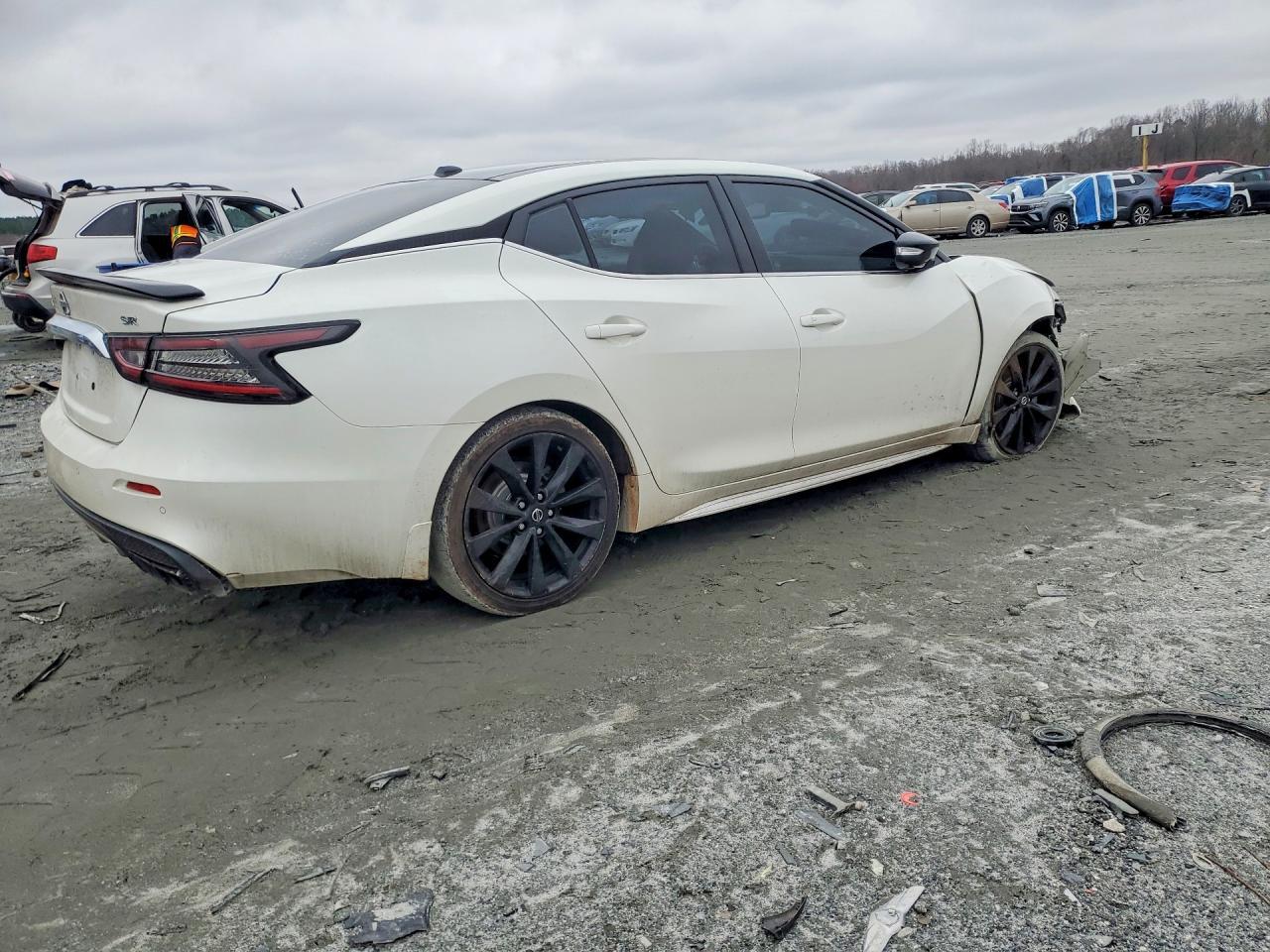 2020 Nissan Maxima Sr - Image 3